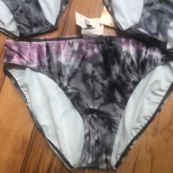 New with Tags Island Escape Womens Swimsuit Tiki Pant bottoms in size 12. - Picture 2 of 5